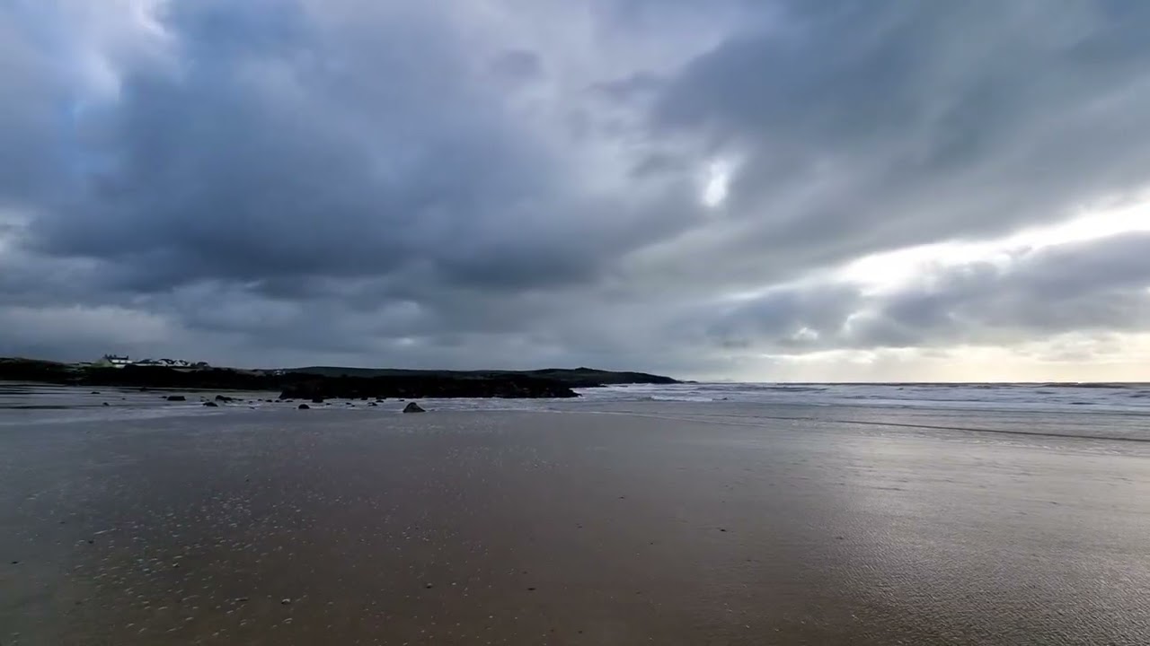 ##sky #clouds #attheendoftheday #walkwithme #beach 