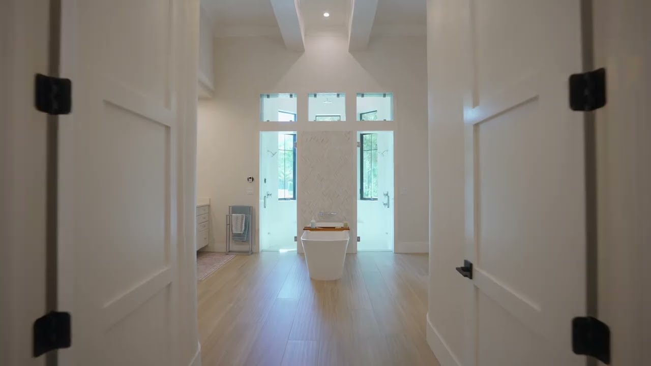 6771 Hunters Road, Naples, FL | Fully Renovated Livingston Woods Estate on 2.5 Acres