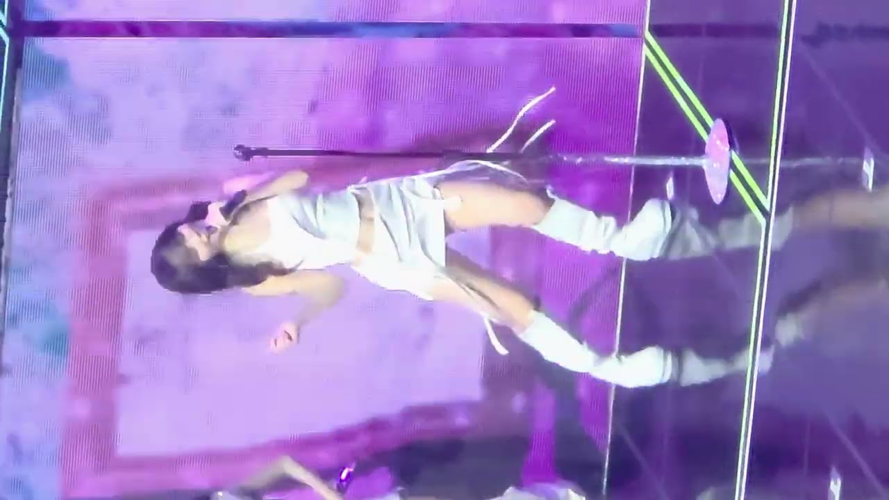 20260201 김채원 직캠 - Pearlies