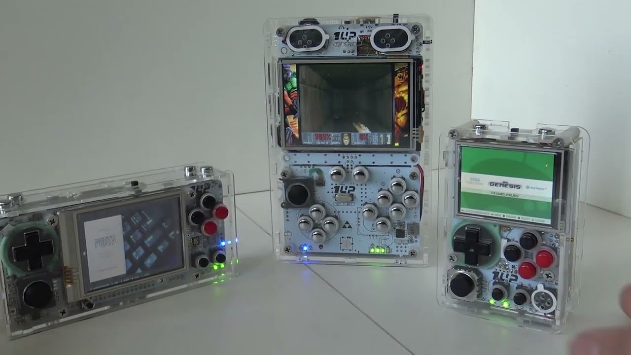 1up Family of Raspberry Pi Handhelds That Play Everything 😲 !