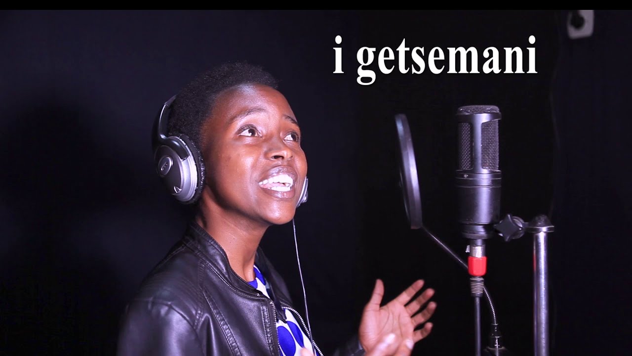 UMUTIMA UKUNZE BY VUMILIA CHOIR CEP-UR HUYE (VIDEO LYRICS 2020)
