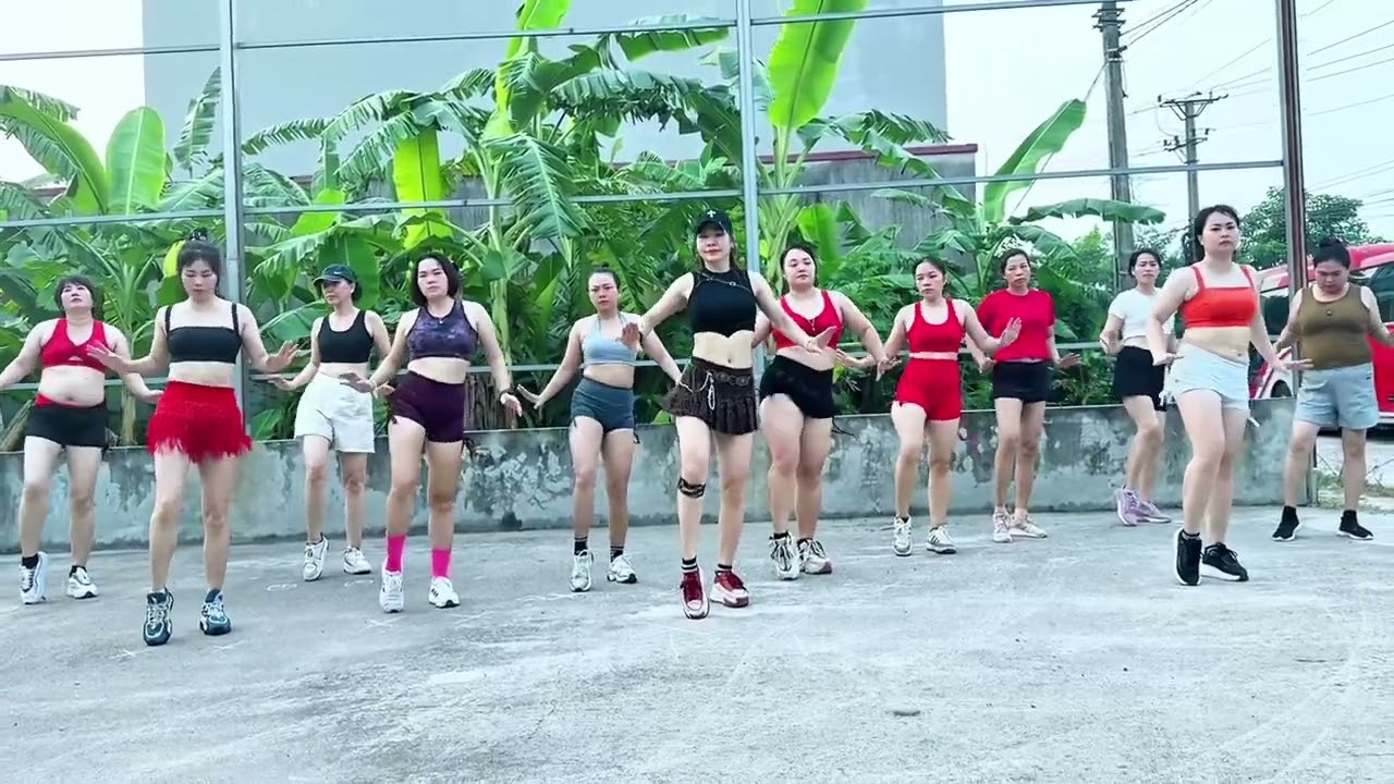 Càng nhảy càng phiêu 🎶 Năng lượng bùng nổ cùng giai điệu” Bài Eo Phối hợp siêu phê / Nhạc Hot
