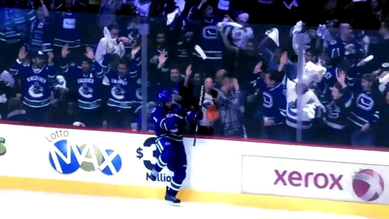 Runnin' Wild: Vancouver Canucks 2013-14 Pump-Up Video
