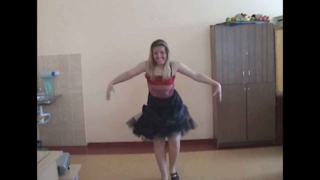 Kvėdarnos Kazimiero Jauniaus gimnazija Šimtadienis 2012 - Šokėjėlės :D