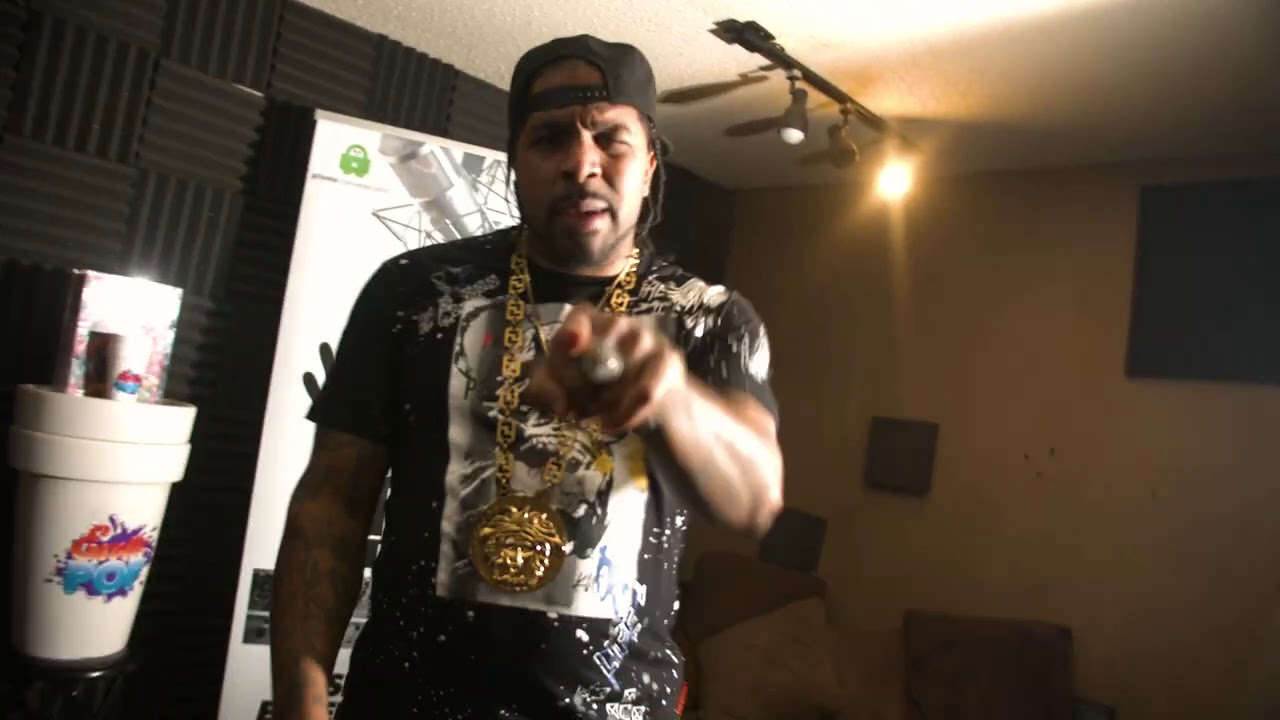 Лил Флип даёт 15-минутный фристайл! Убивает бит Yella Beezy Headlocc, упоминает Scarface, Z-Ro и ...