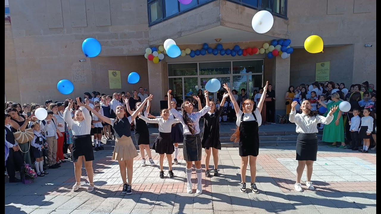 ՍԵՊՏԵՄԲԵՐԻ 1-Ը՝ ԳԻՏԵԼԻՔԻ ԵՎ ԴՊՐՈՒԹՅԱՆ ՕՐԸ ՆՇՎԵՑ ՄԱՐՏՈՒՆՈՒ Ս. ԴԱՐԲԻՆՅԱՆԻ ԱՆՎԱՆ N2 ՀԻՄՆԱԿԱՆ ԴՊՐՈՑՈՒՄ