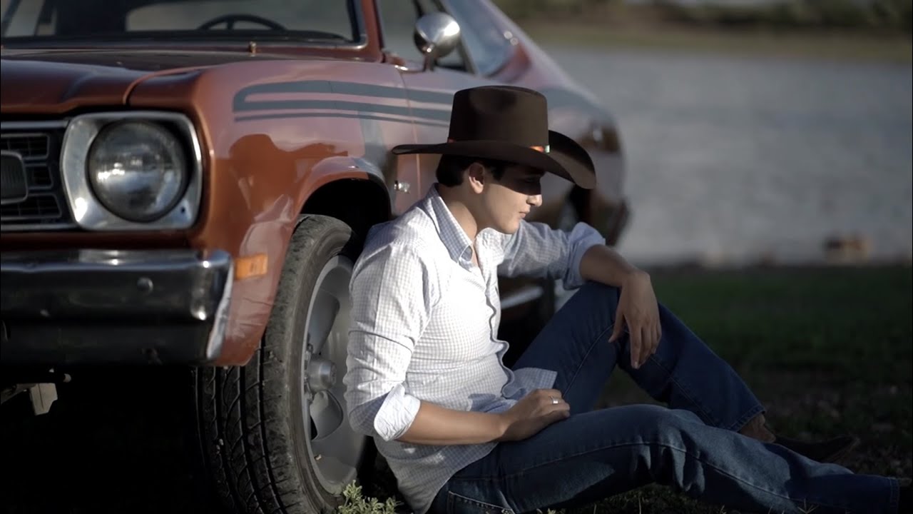 Diego Barrios - Cómo Decírselo (Video Oficial)