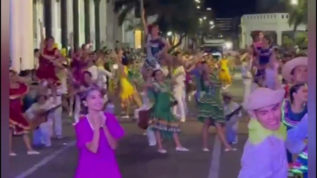 NOCHE DE RECUERDOS CON GLADYS MORENO - BALLET HAMACAS