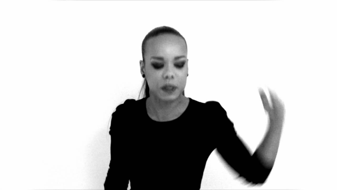 Phreeda Sharp (UK FEMALE RAPPER) Rap Spill #2