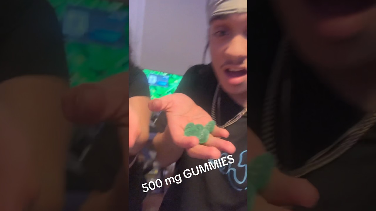 500mg GUMMIES TO THE FACE #420 #review #fyp #710 #fypシ #explore #short #shorts #trending #providence