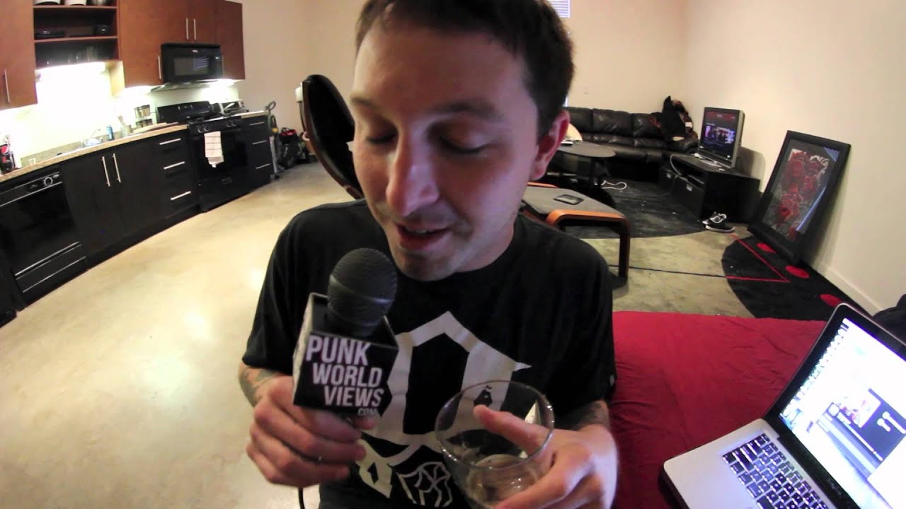 Drunken Reviews: Ep 1 - Glitter Dick