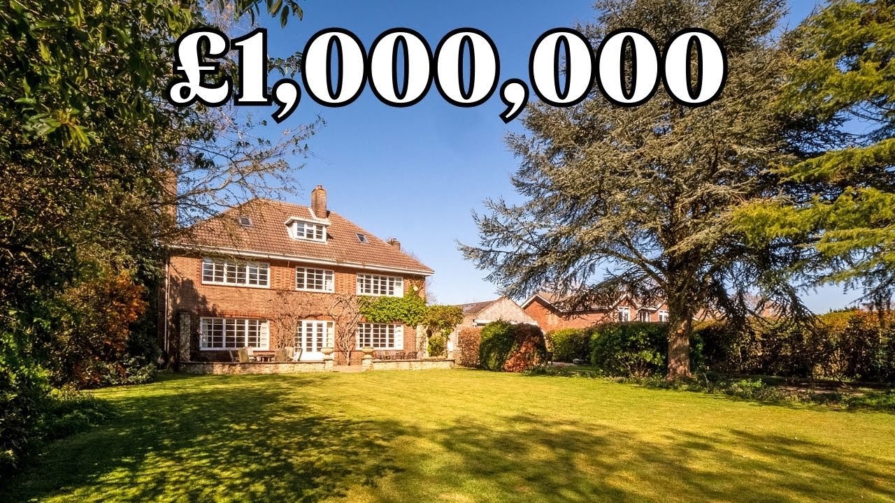 What £1,000,000 buys you in Grantham, Lincolnshire with beautifully manicured gardens!