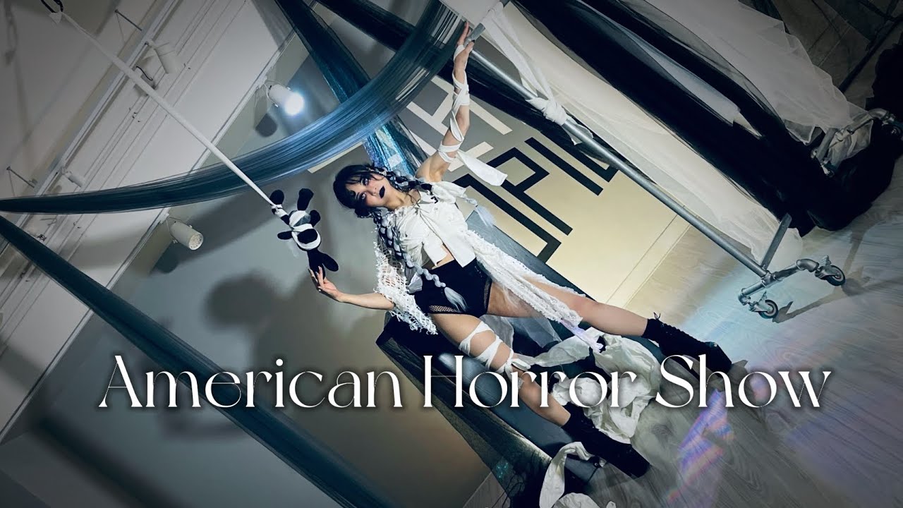 American Horror Show - Show Wife - Floormation / Floor Dance