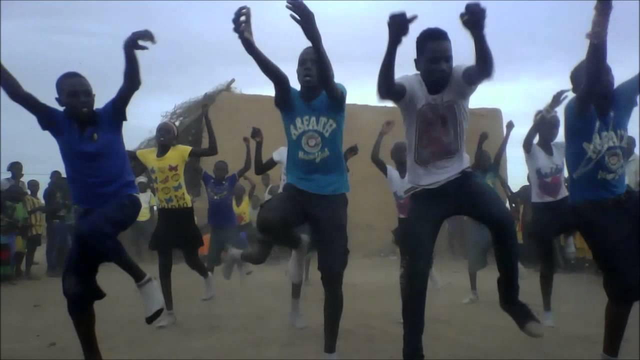OSCAR 2015 BOKI SARRANKOBE, FOUNANGUE WOURO FÊTE SA VICTOIRE