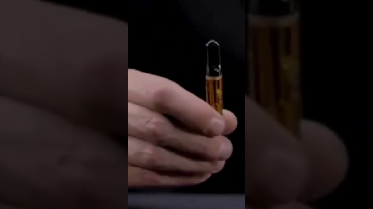 The Yocan UNI Pro brings adjustable voltage flexibility.