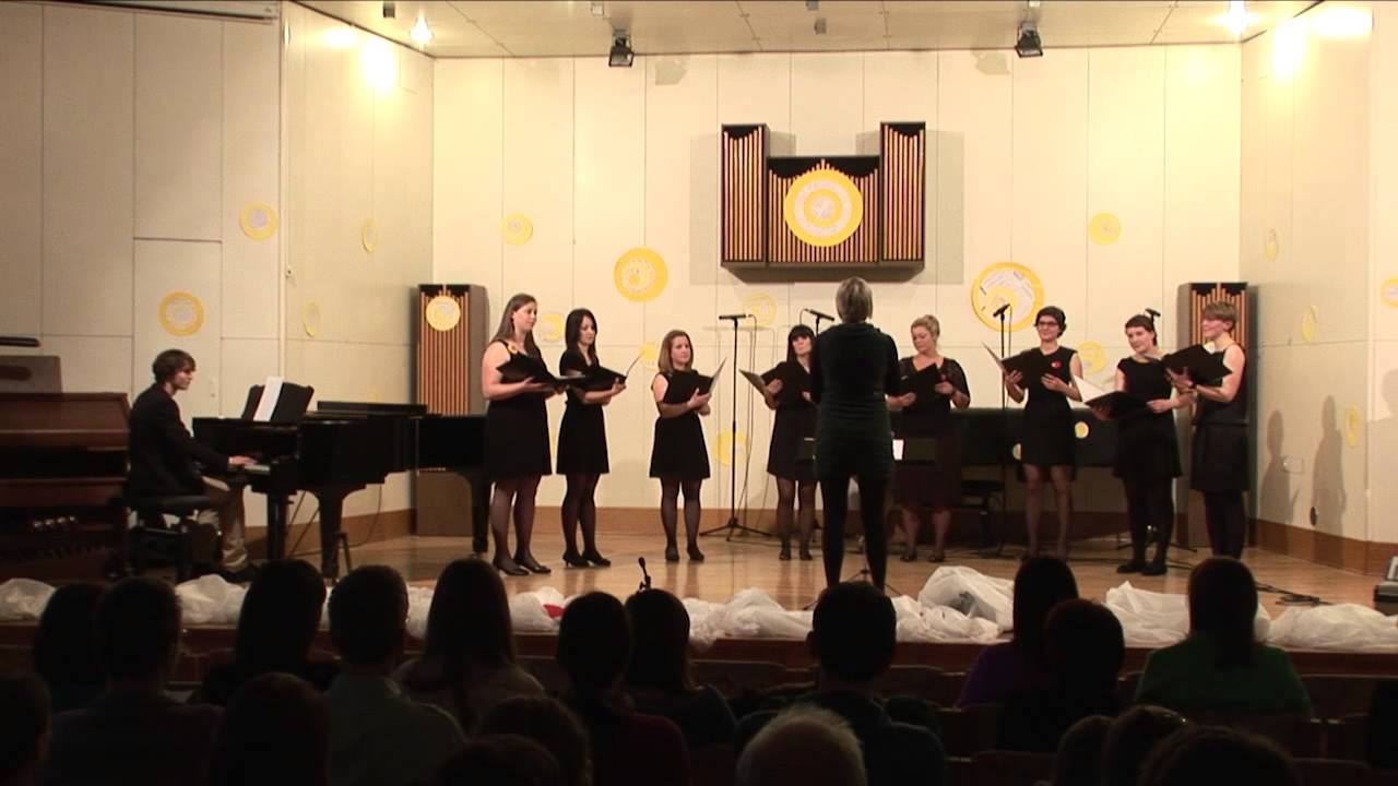 Vokalna skupina ELUM Zakaj greš mimo