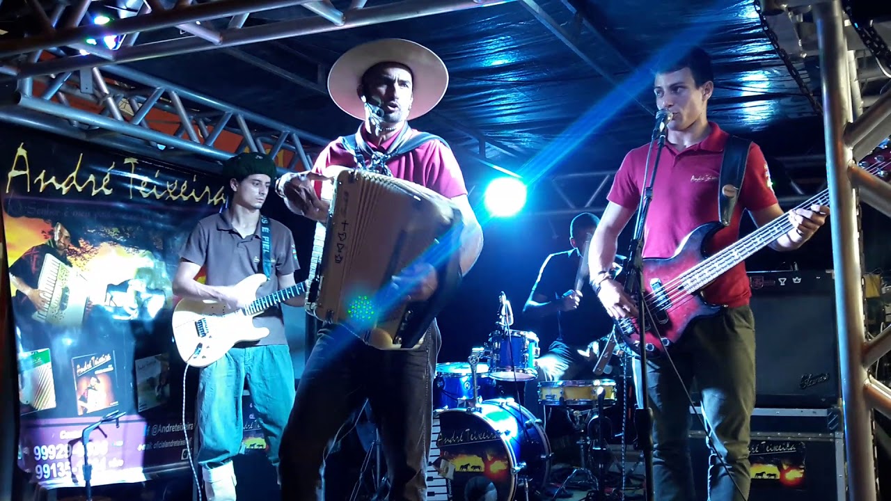 André Teixeira e banda Gideoes 2018 David Fausto