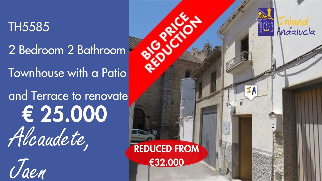 28K, 2 Bedroom 2 Bath with a Patio & Roof Terrace Property for sale in Spain inland Andalucia TH5585