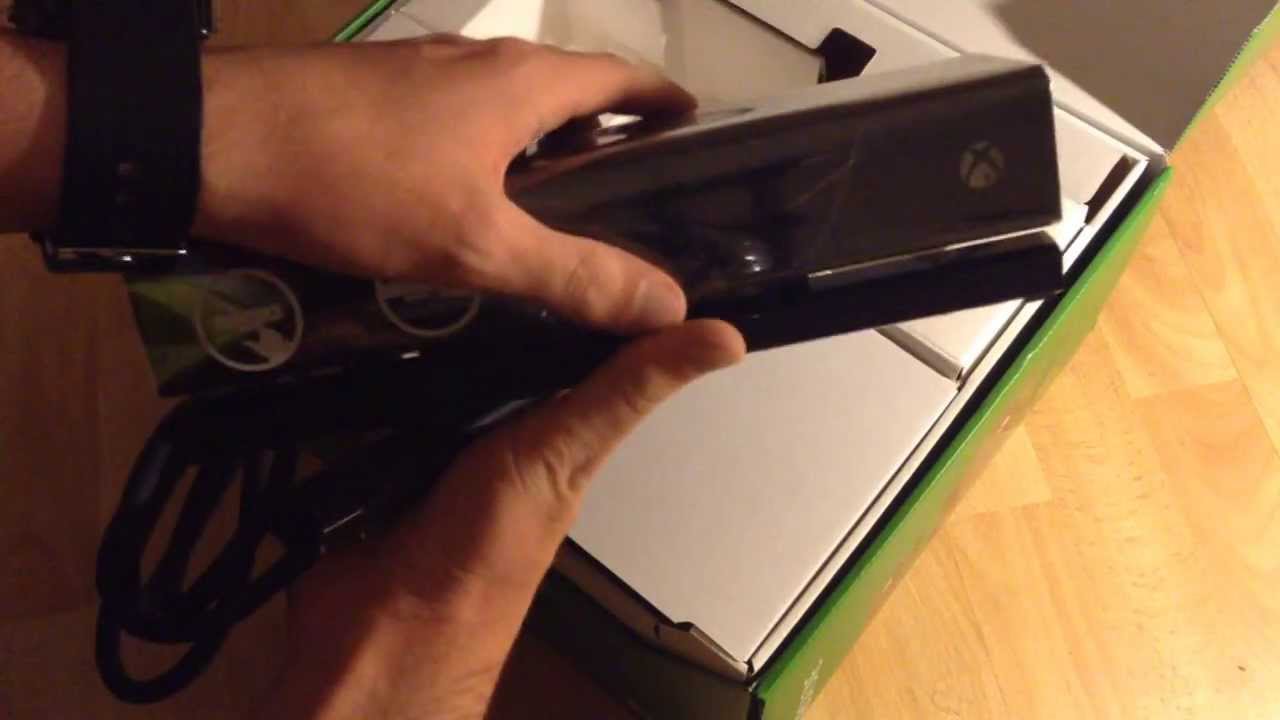 Unboxing Xbox One With Extra Wireless Controller And Dead Rising 3 (UK) On Boxing Day