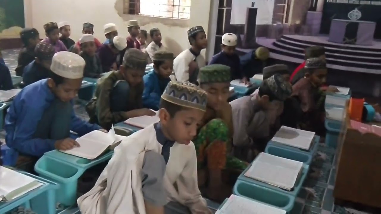  মাওঃ কারী হারুনুর রশিদ আলকাদরী সিলেট 01718458422