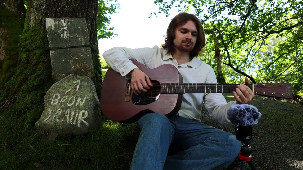 Bron-Yr-Aur | Led Zeppelin Cover (Rambling Sessions)