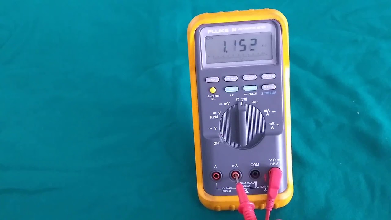 Prueba de fusibles de mult&iacute;metro Fluke 88