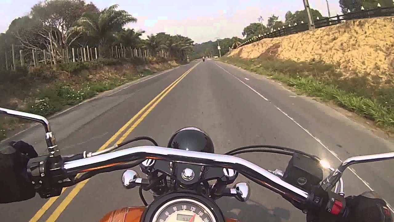 kawasaki vulcan 900 x xj6n dando canseira nas naves