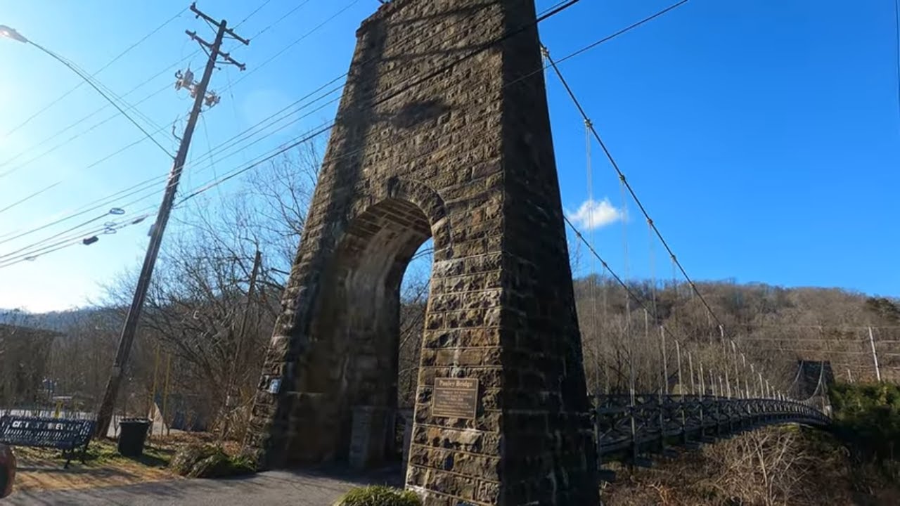 Pauley Bridge: Pikeville,  Kentucky - Once the 