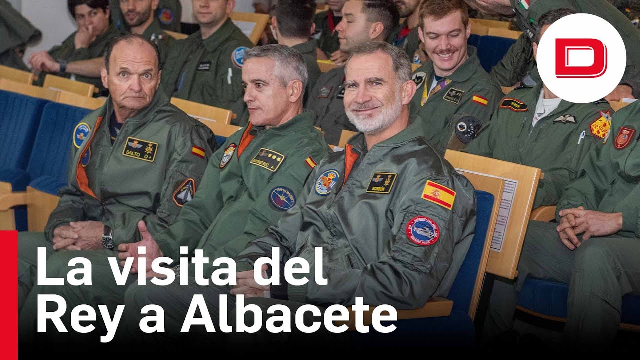 El Rey visita la base aérea de Albacete para supervisar el Programa de Liderazgo Táctico de la OTAN