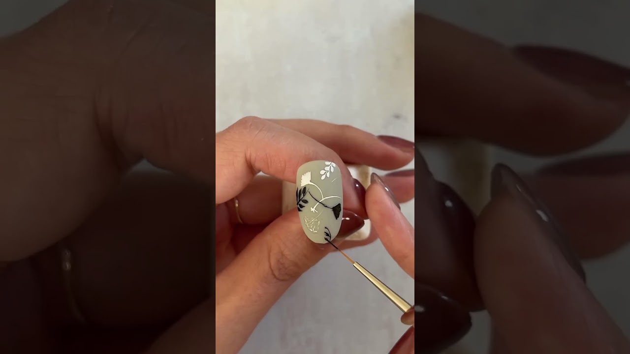 D.nail 免清造型膠 示範影片 (from @d.nail_offical @chouette_1103)