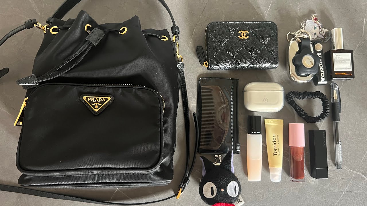 【バッグの中身紹介】👜🧸🏷‪‪‪‪PRADA 巾着バッグ デュエット Re-Nylon バケットバッグ