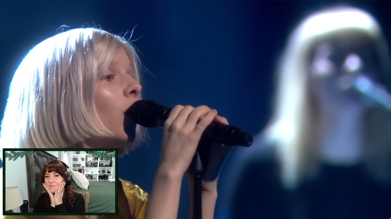 FIRST TIME REALLY LISTENING T Aurora - Runaway (Live)