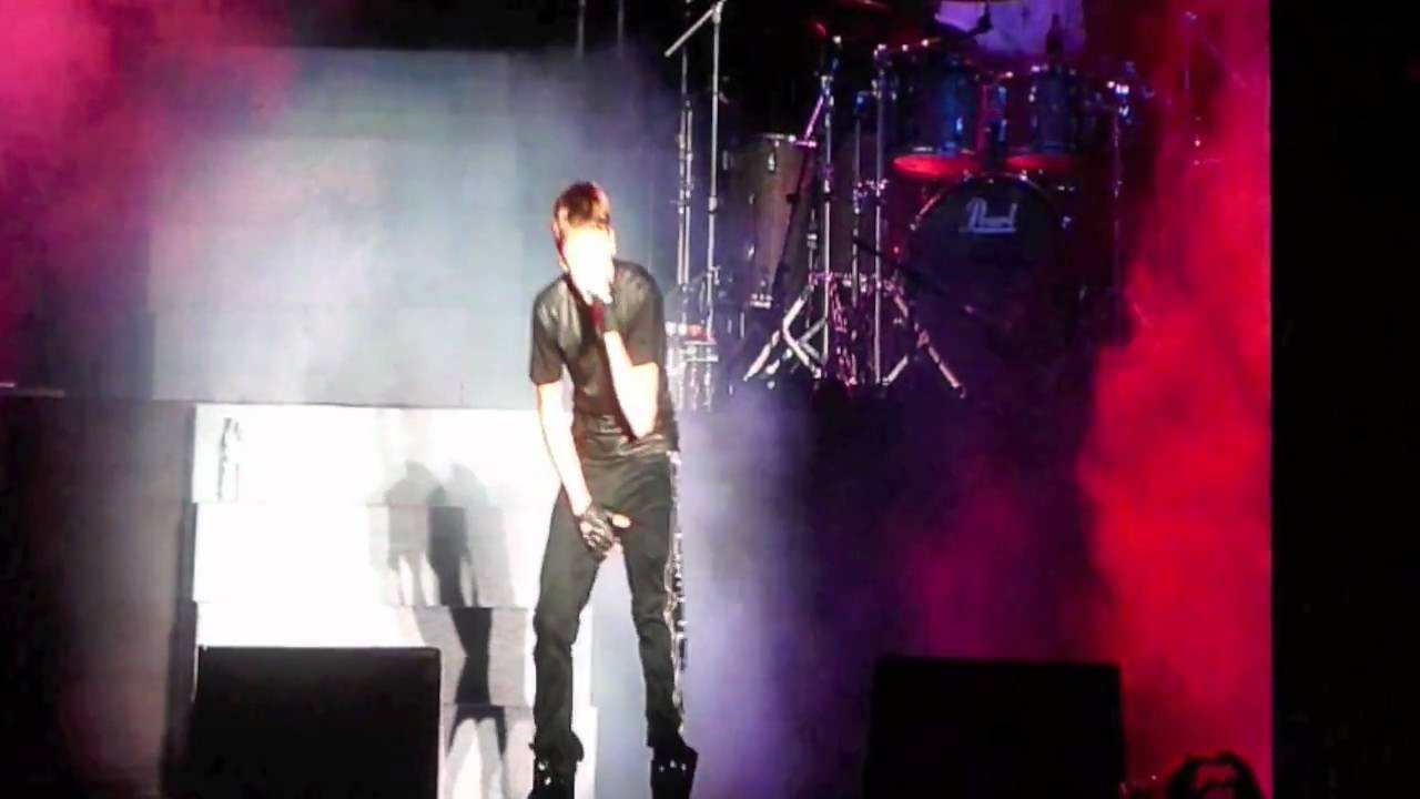 Justin Bieber Concert in Kuala Lumpur - Pray
