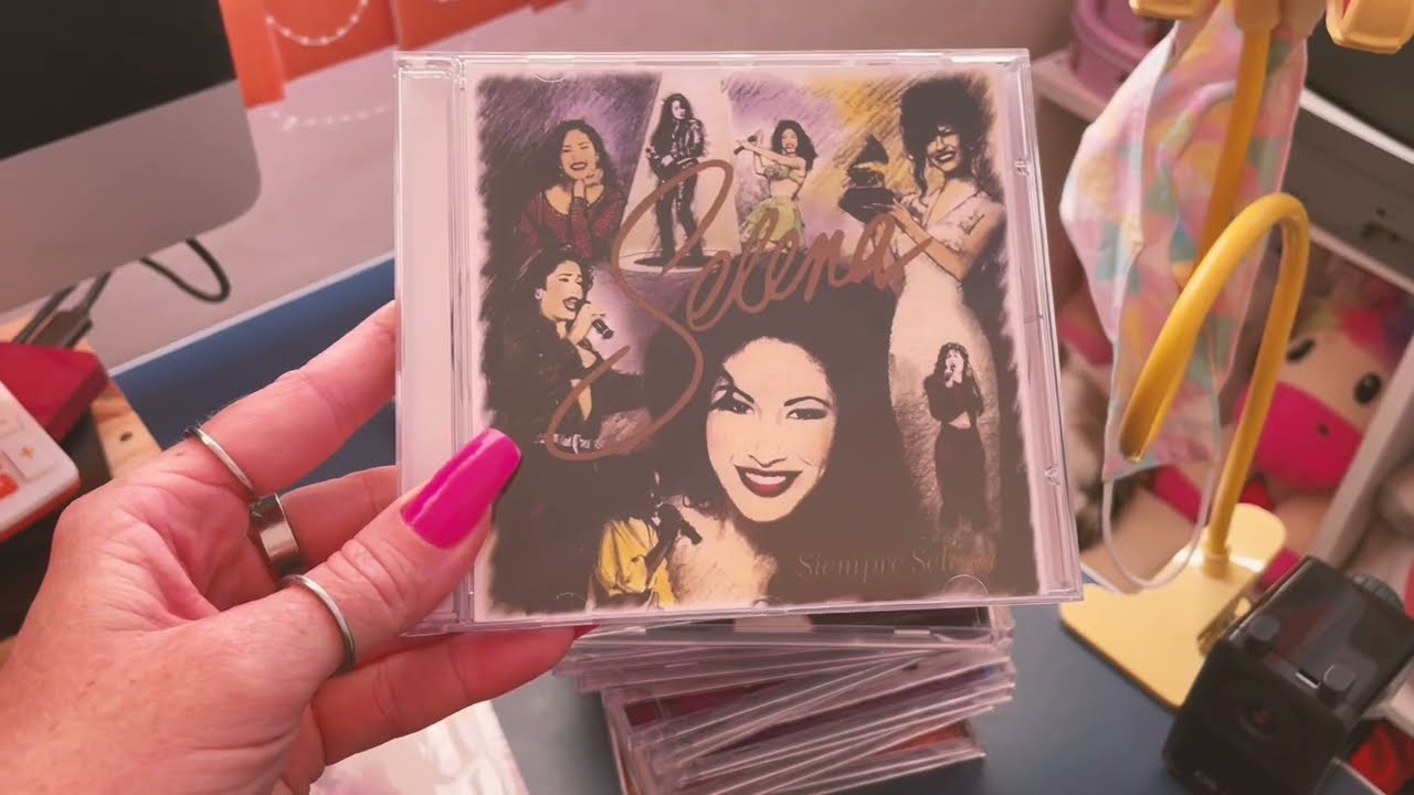 MINHA COLEÇÃO DE CDS DA SELENA QUINTANILLA PEREZ