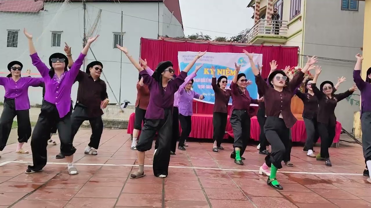 Các cụ U90 Hiệp Hoà Bắc Ninh nhảy 60 năm cuộc đời- vũ điệu xương khớp U90 _ tiết mục  đặc sắc nhất