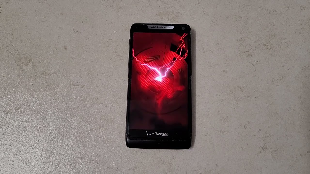Motorola Droid RAZR M - Startup/Shutdown
