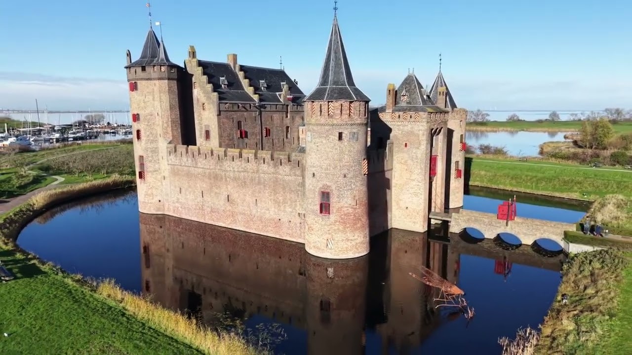 Muiderslot (DJI Mini 5 Pro)