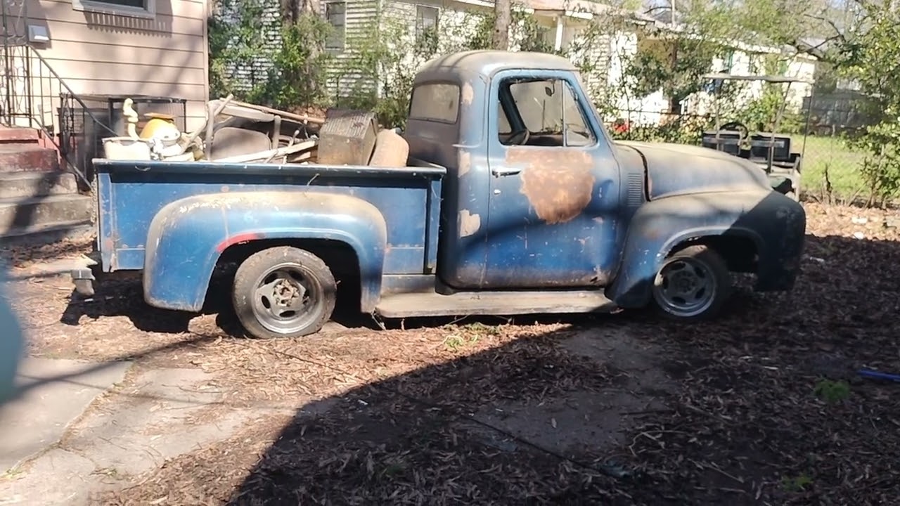 1953 F-1 Ford truck barn fand