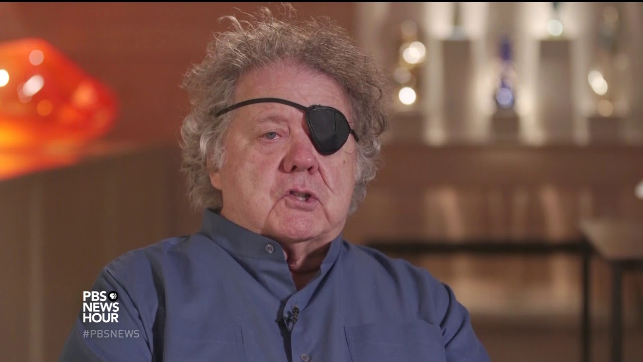 Forging art and business in Dale Chihuly&rsquo;s workshop
