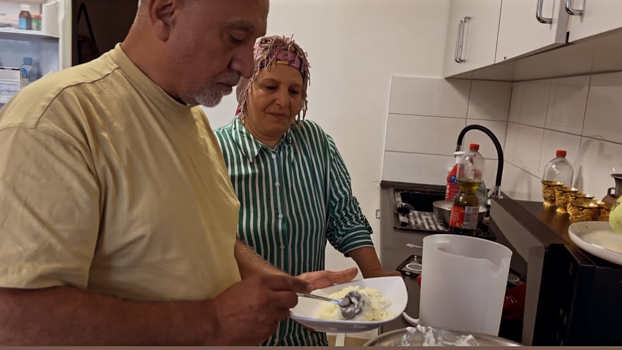 Dorf Kochen  Making yoghurt صنع اللبن في المنزل حليب طازج+محلايه رز بحليب الدرة 🌽 الطبيعه لذيذه 
