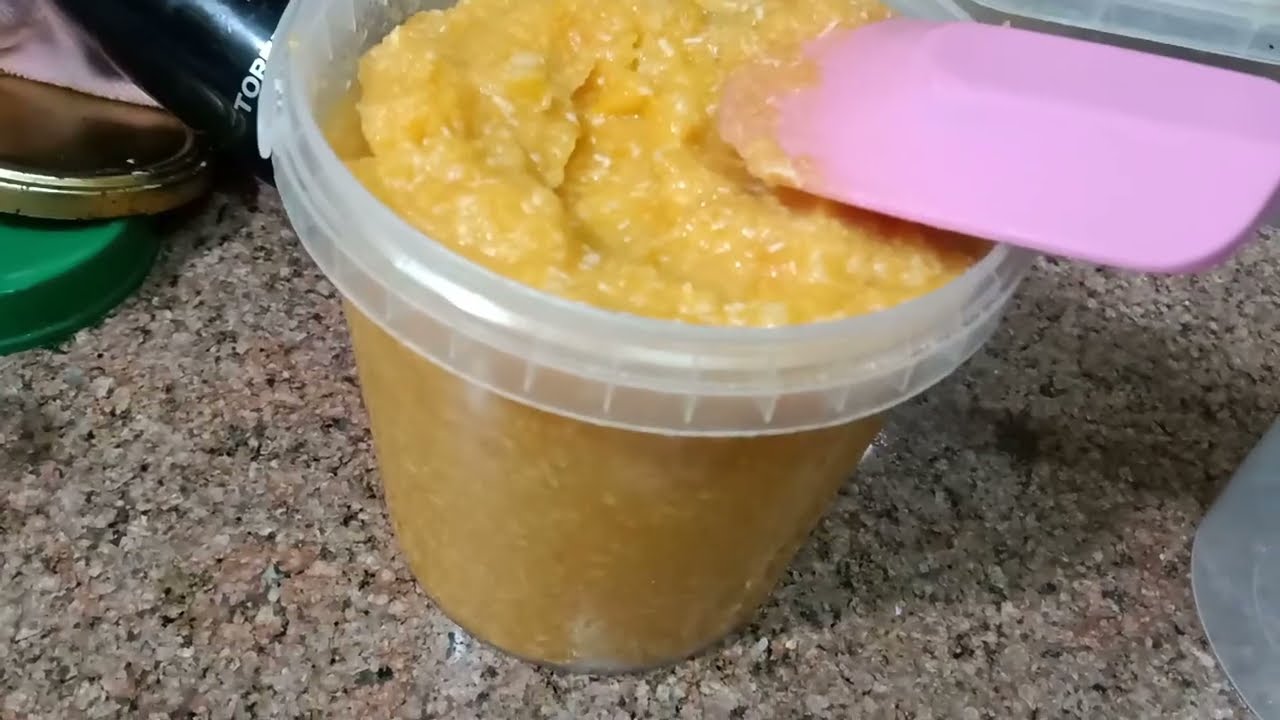طريقه تحضير طعام  مفيد وصحى للقطط