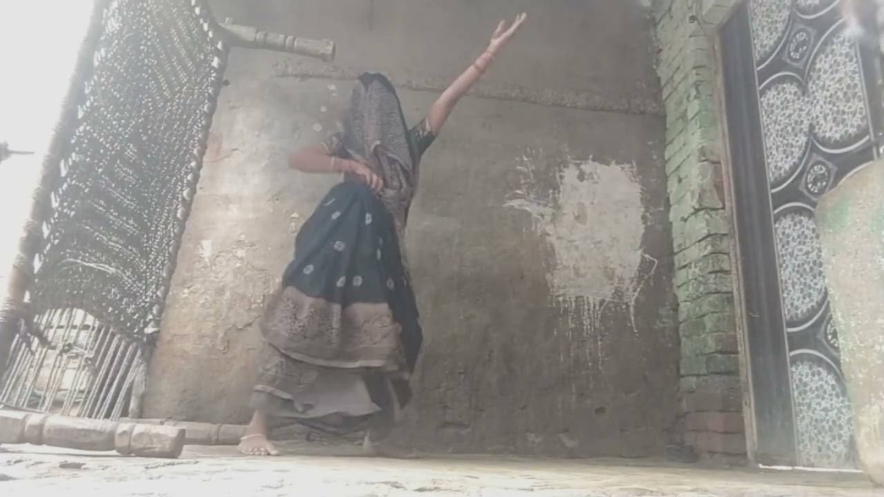 भैया थारी ले जाना नन्दी का भात देहाती नाच गीत 😍