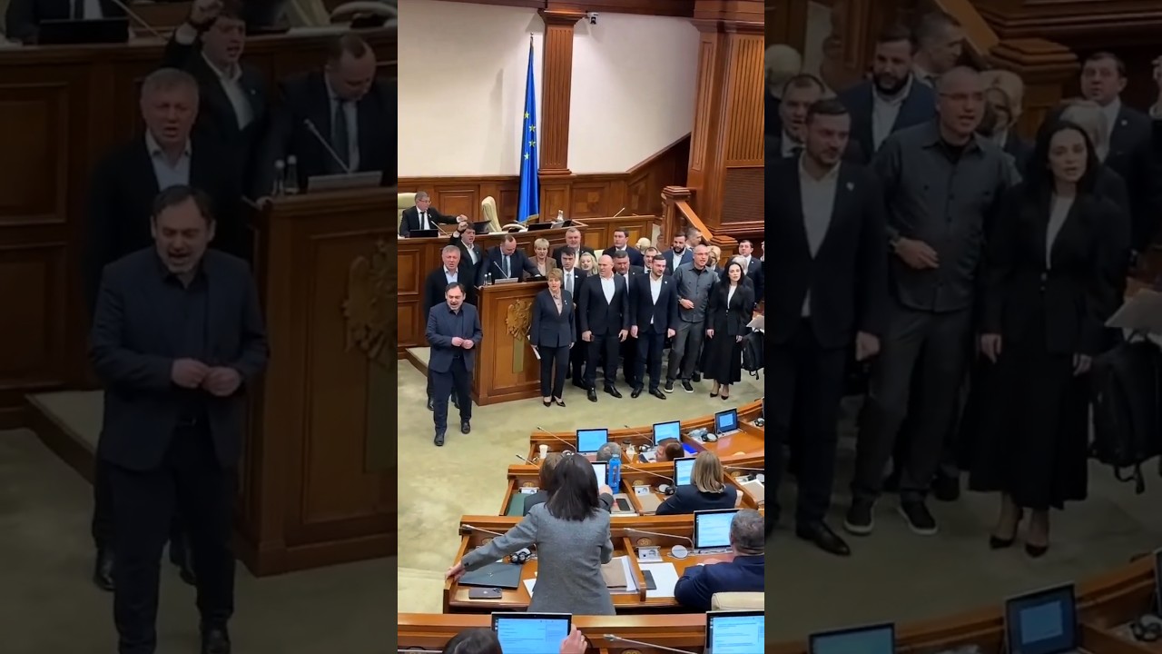 The opposition blocked the parliamentary rostrum. Tkachuk thanked Sandu for uniting the opposition.