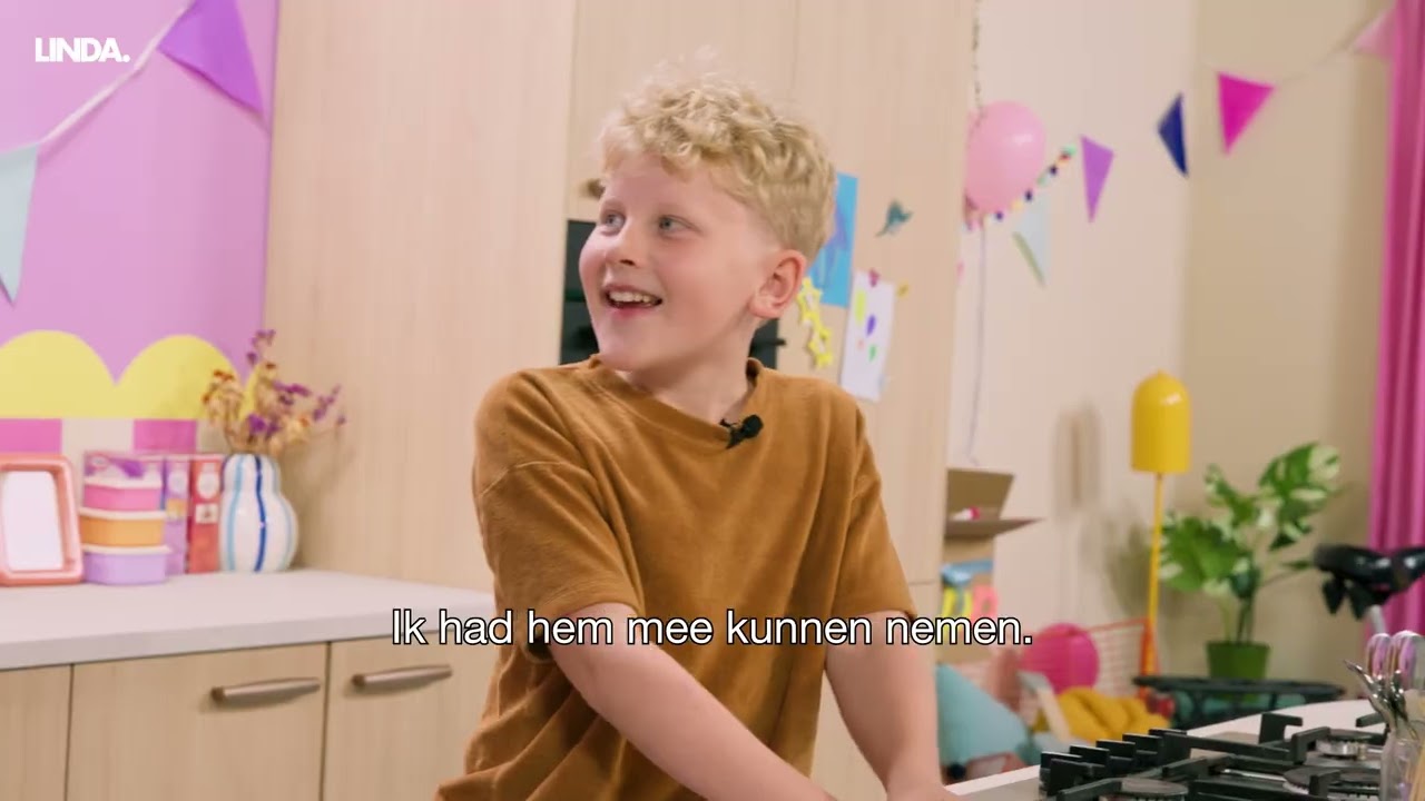 Willie Wartaal openhartig over jeugd: 'Ik heb mijn verjaardag bijna nooit gevierd' | LINDA.