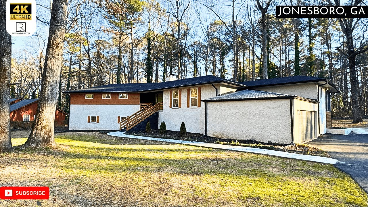 ABSOULUTELY STUNNING Modernly Renovated Home For Sale in Jonesboro GA on ACREAGE - NO HOA!