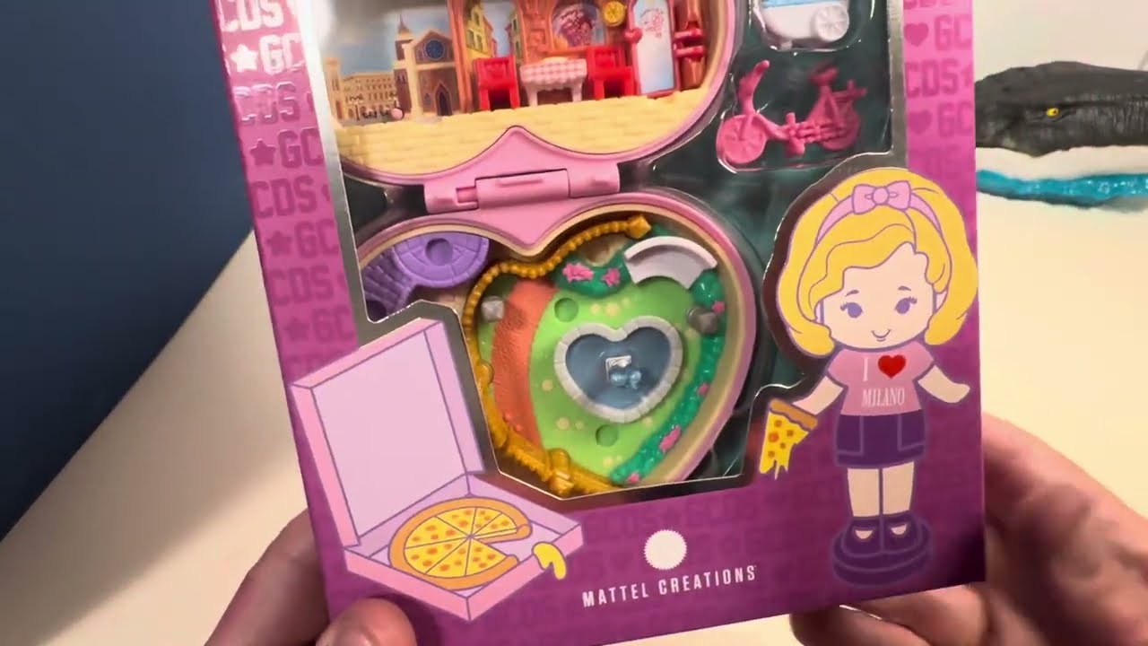 Только что! Представляем совершенно новый Polly Pocket GCDS Collab Compact