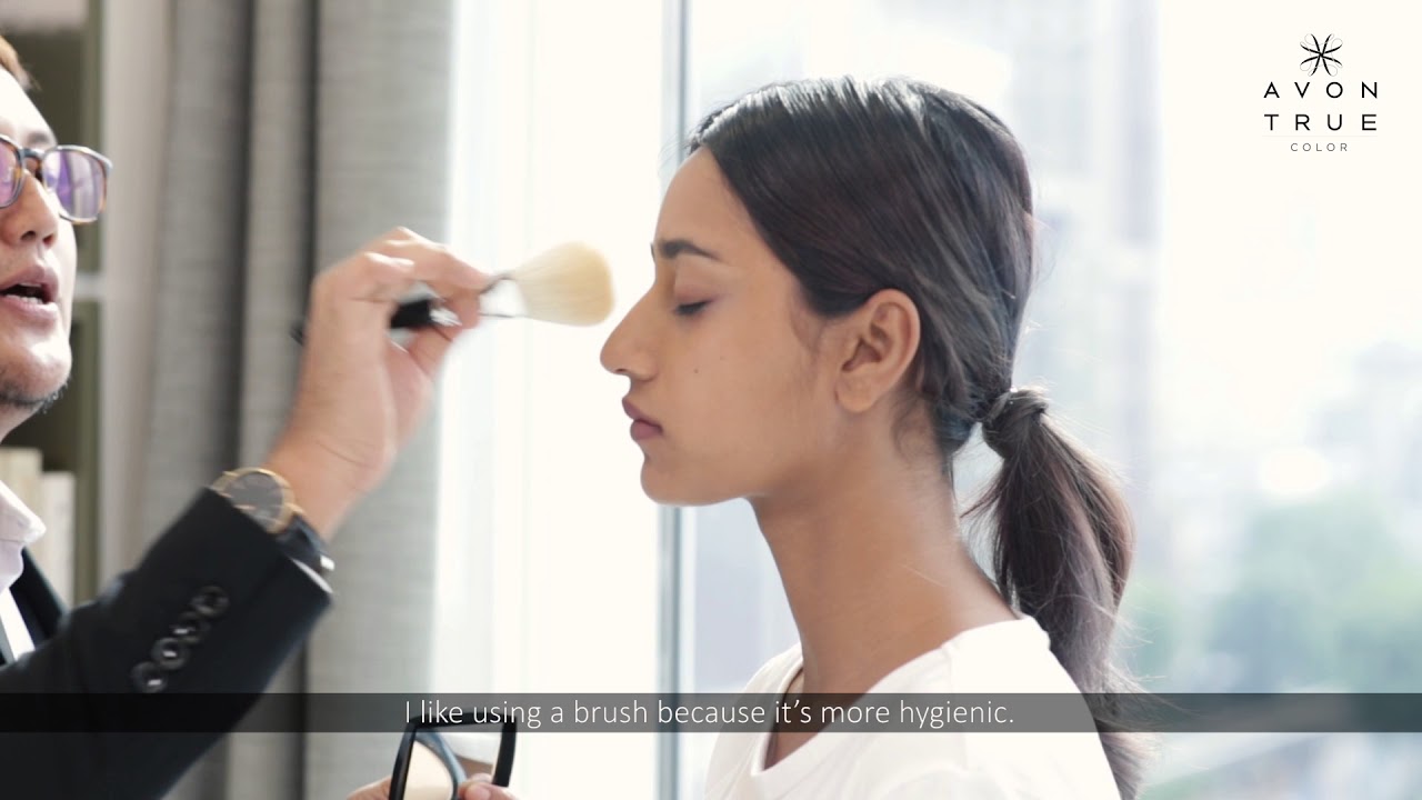 How to Apply Pressed Powder and Concealer?