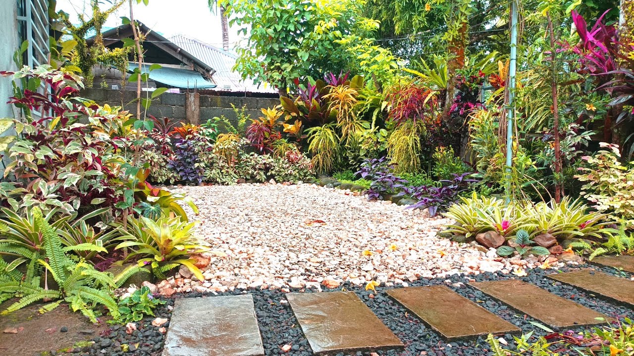 MY NEW AND COZIEST FRONT YARD GARDEN/LIVING IN PARADISE