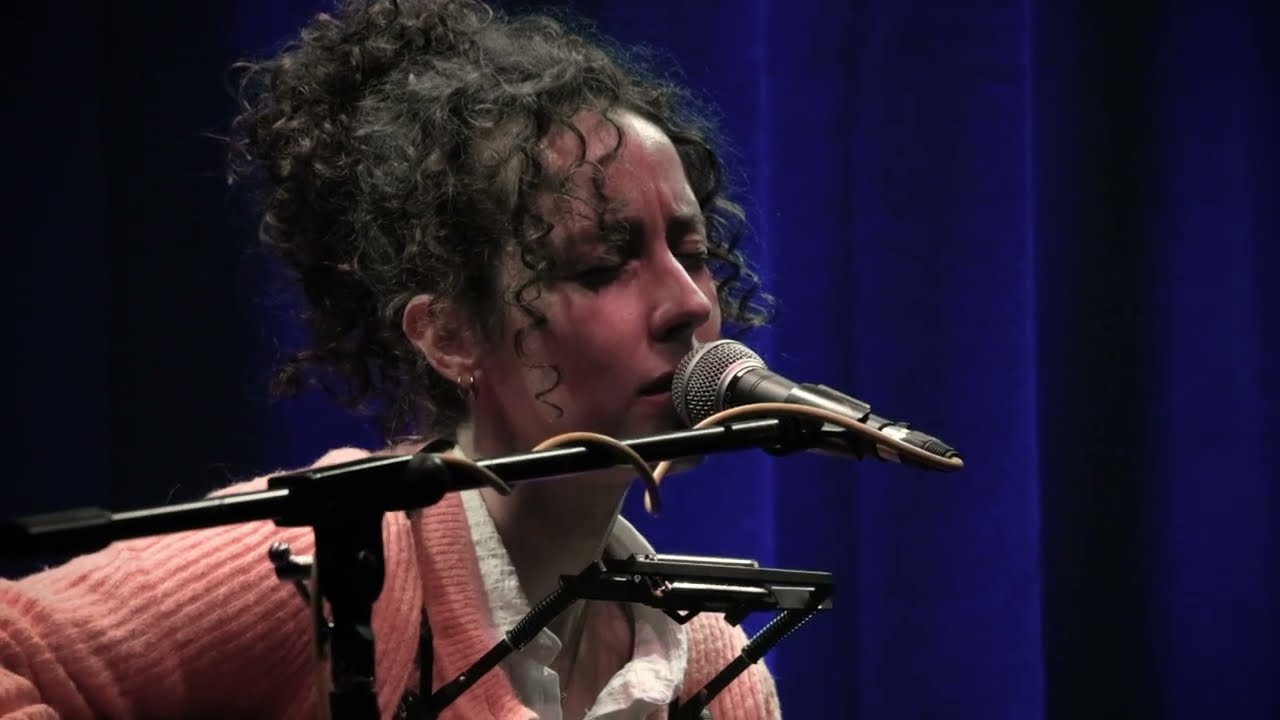 The Show - Sara Cruz | LIVE Sala Amarela