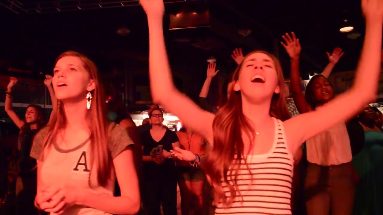 Receive Our Praise - Troy Culbreth (Official Music Video)